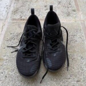 Nike Giannis Immortality - Size 10